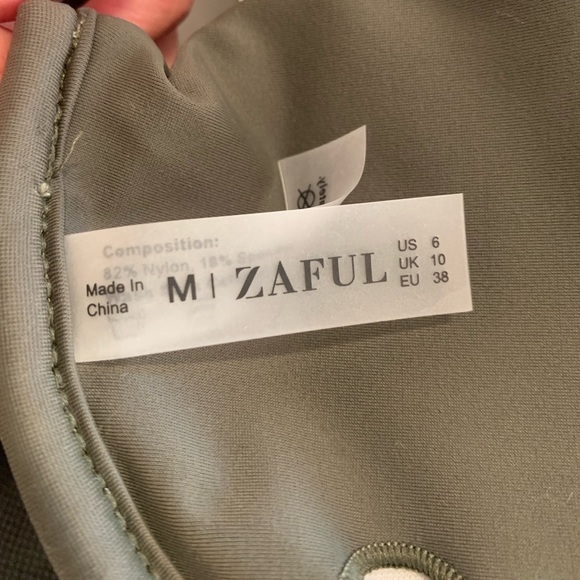 BRAND NEW army green bikini top w underwire - Picture 4 of 5